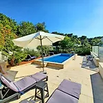 Apartments Sebelja